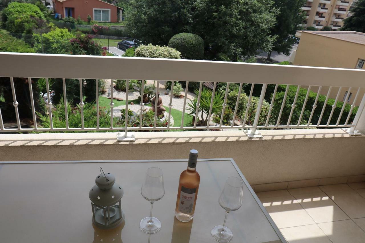 Renoir Appartement Cagnes-sur-Mer Exterior foto